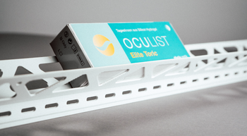 Zu sehen ist eine Packung Kontaktlinsen